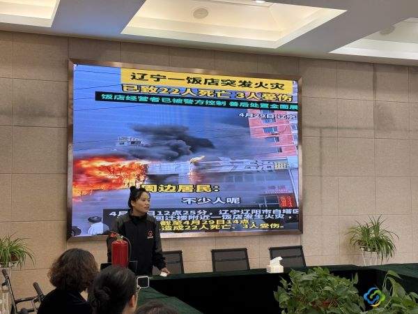 57d4b28f700a3d7412cdaf9e535b09d 57d4b28f700a3d7412cdaf9e535b09d